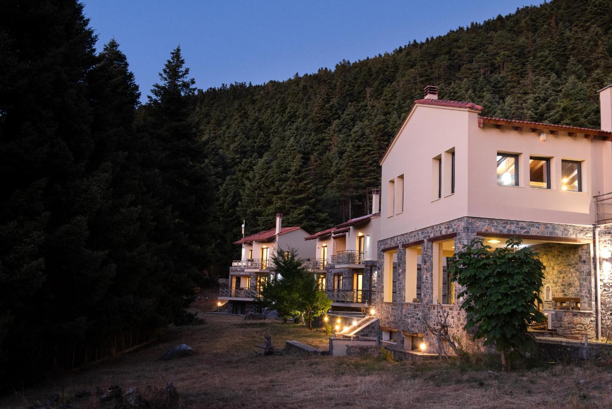 Natura Hotel Vitina Exterior foto